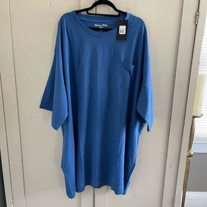 NWT FALCON BAY POCKET TEE